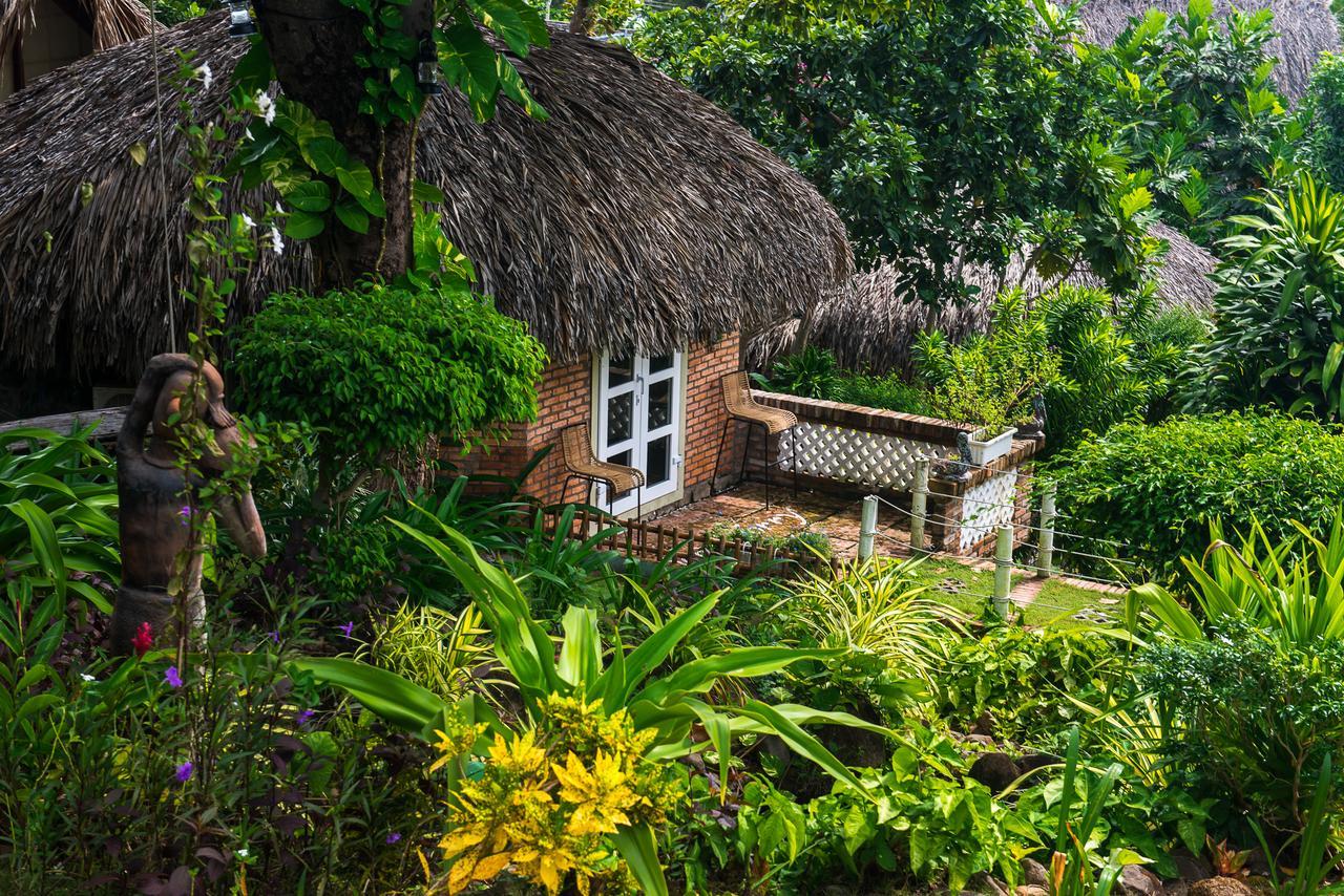 Отель Veranda Beach Place Фантхьет Экстерьер фото
