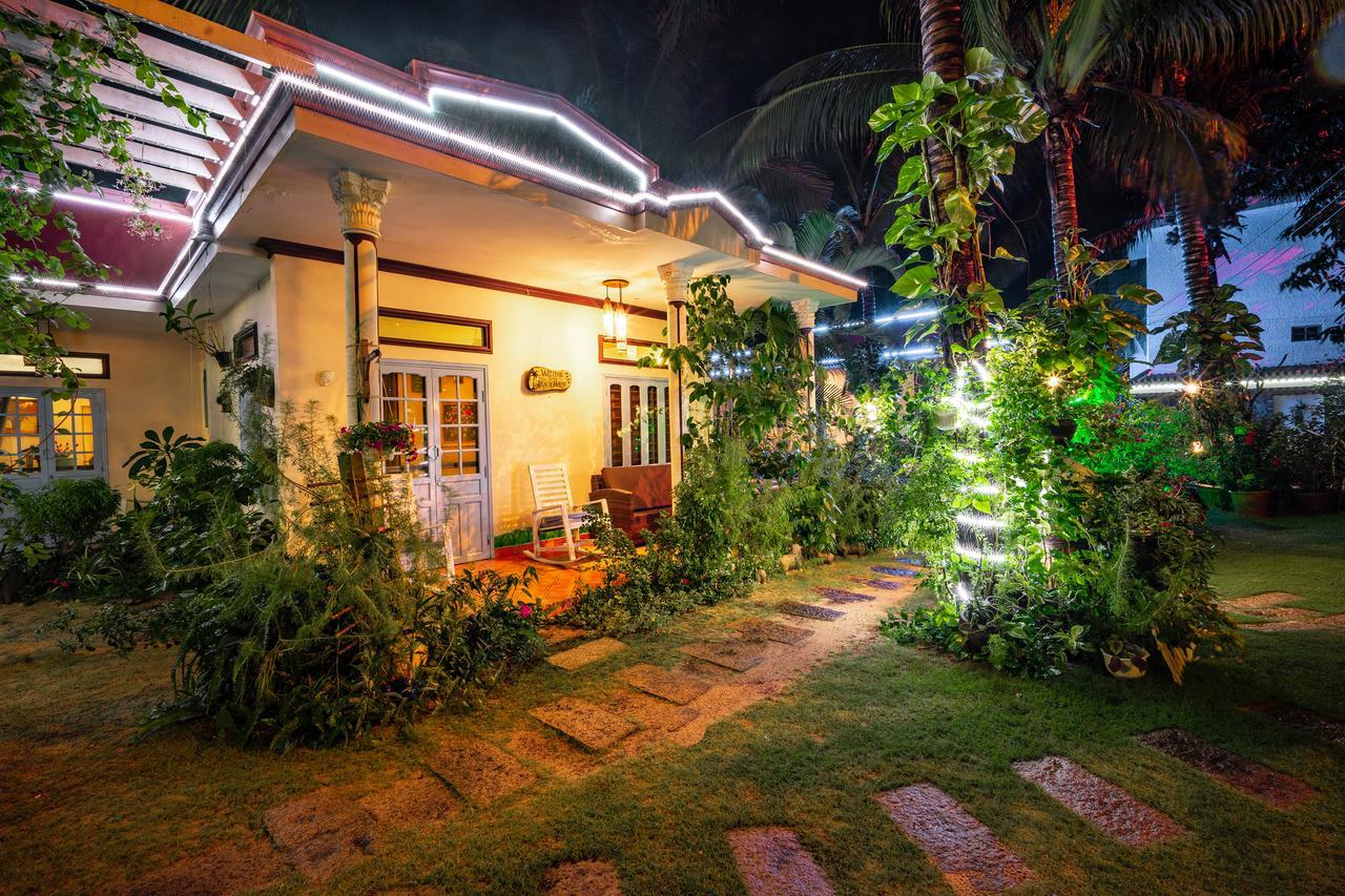 Отель Veranda Beach Place Фантхьет Экстерьер фото